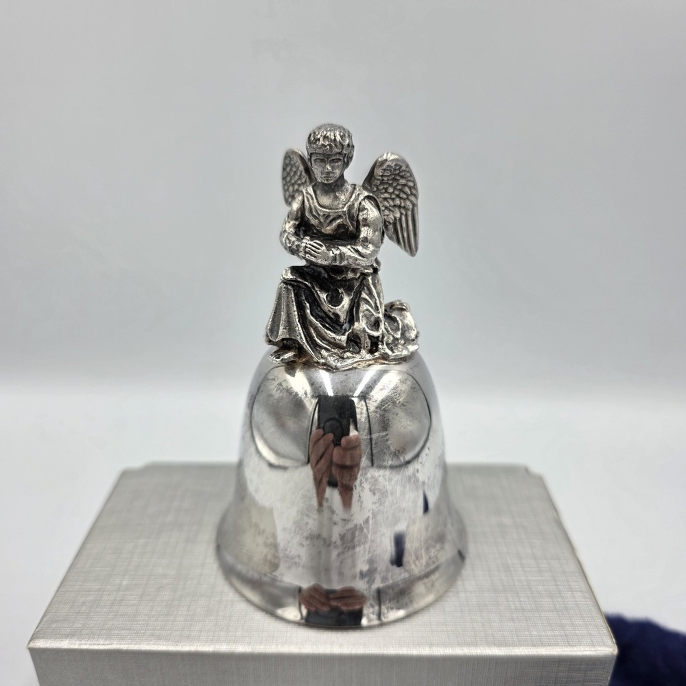 Danbury Mint 1975 Angel Christmas Bell Boxed Vintage